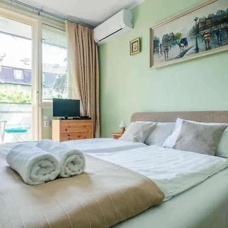 Balaton Retro Gem Appartement *